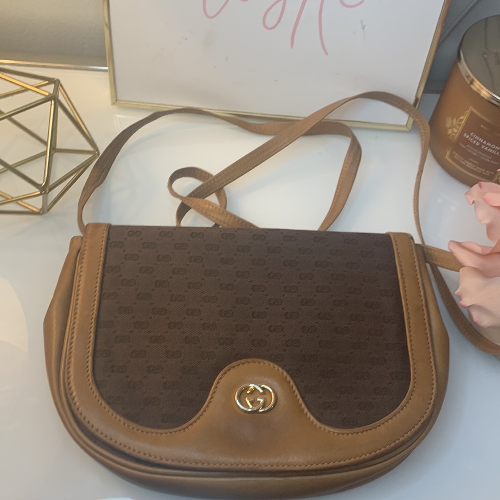 Vintage Gucci Monogram Crossbody Bag GUC